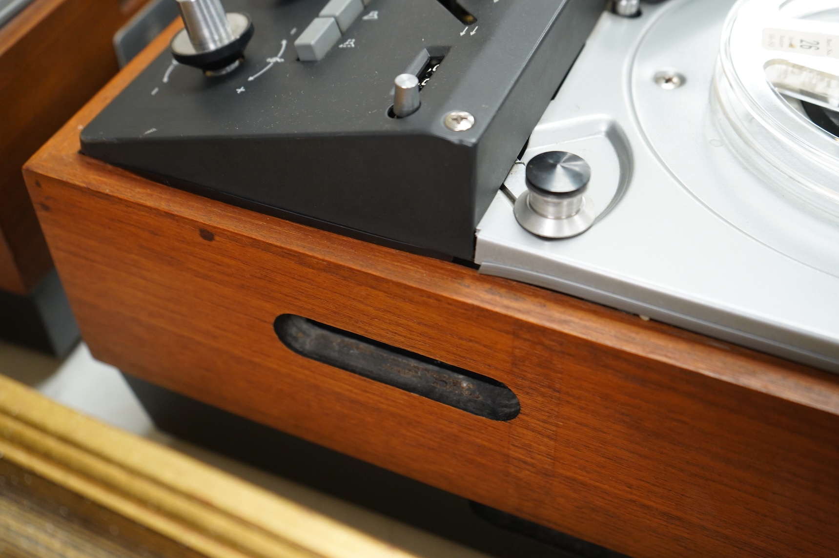 Two Bang & Olufsen Beocord 2000 reel to reel tape recorders, one missing lid